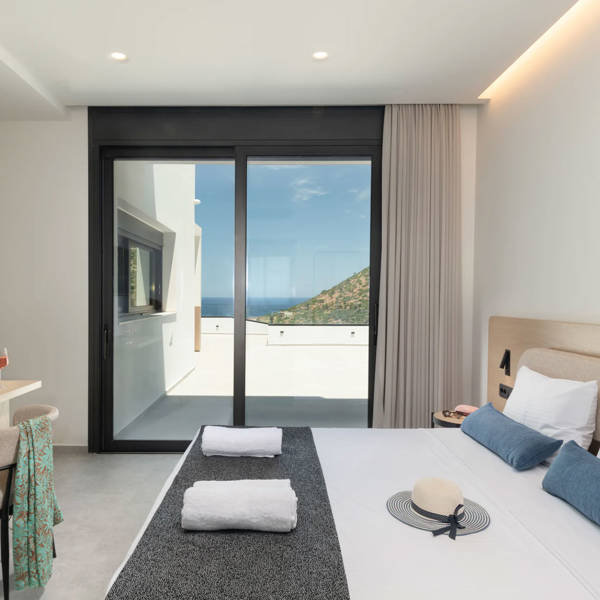 Nelisa-Villa-Bali-Crete-roomG2.jpg
